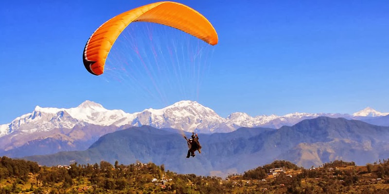 Paragliding At Pir Chinasi in Muzaffarabad